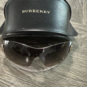Burberry B 3043 Women's Sunglasses Shield Plaid, Brown Gold, Italy